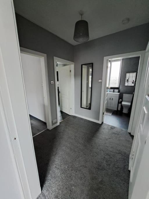 Glasgow Apartment Close To The Airport Renfrew Esterno foto